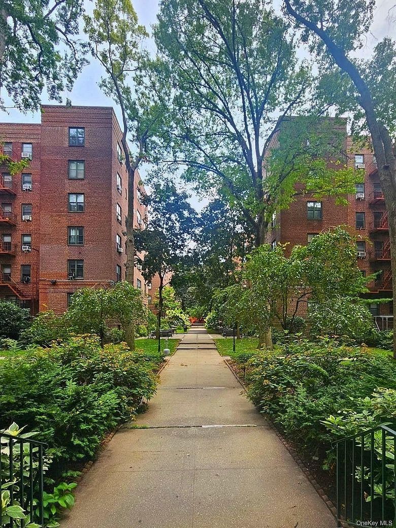 78-10 34th Avenue #1H