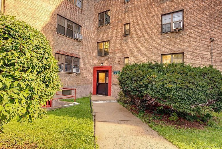 78-35 147th Street #2E