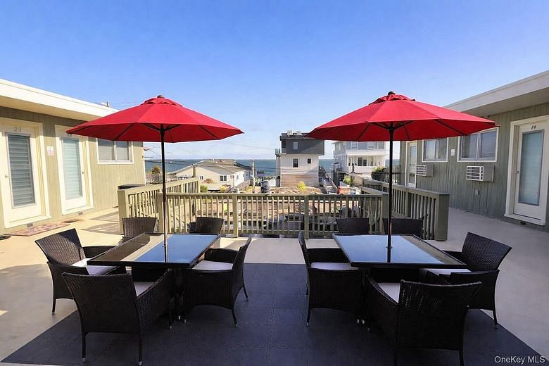 78 E Bayview Avenue #14