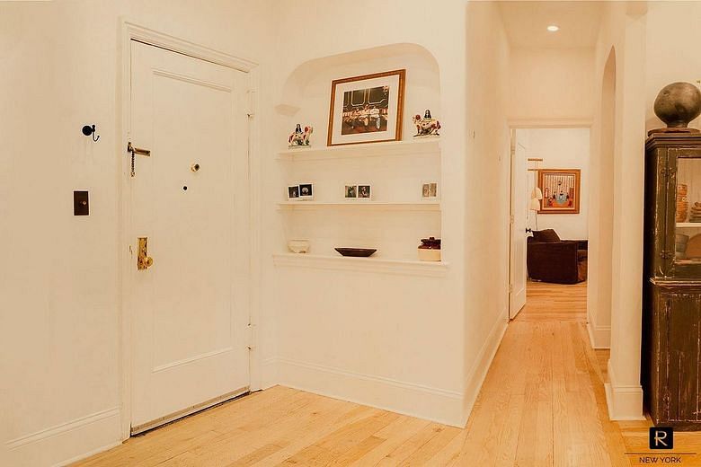 78 Eighth Avenue #1D