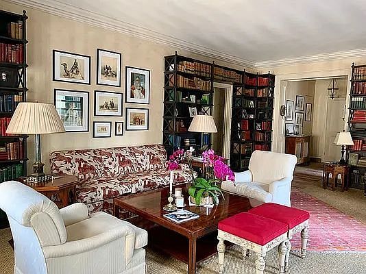 781 5th Avenue #1611