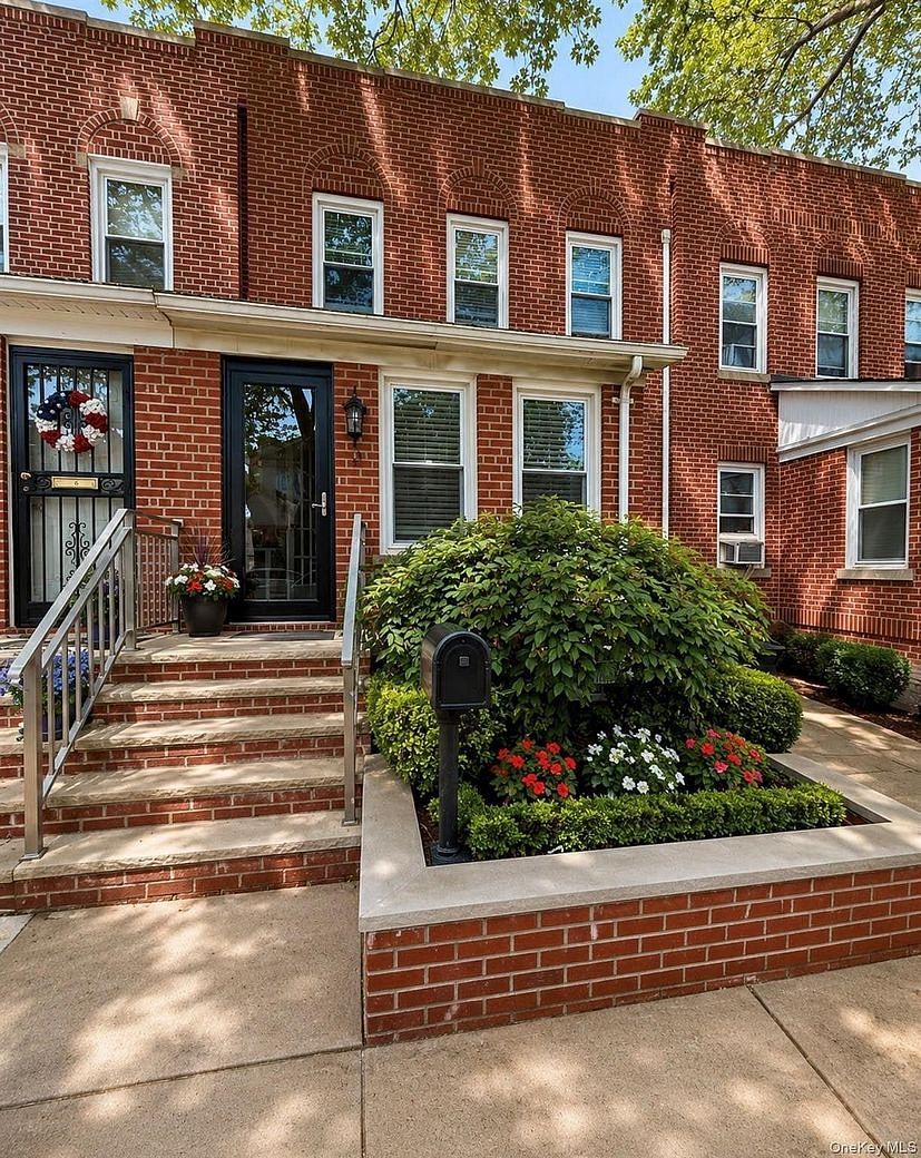 7836 75th Street