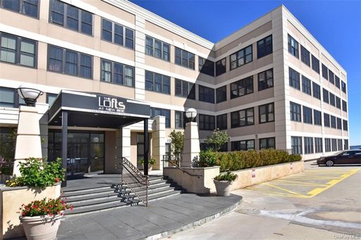 Image 1 of 21 for 100 New Roc City Place #405 in Westchester, New Rochelle, NY, 10801