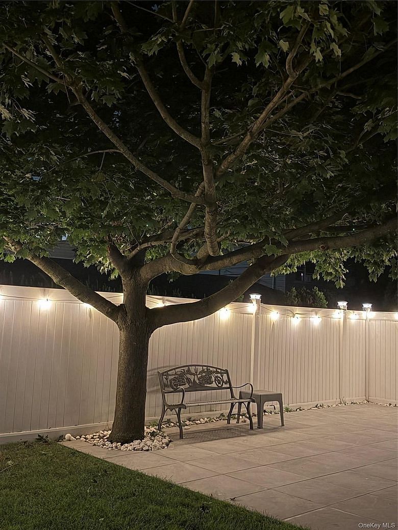 79 Albatross Road