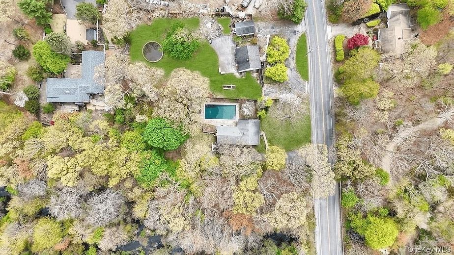79 Brooksite Drive