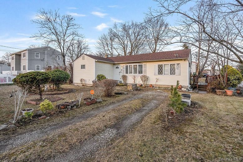 79 Centerwood Street