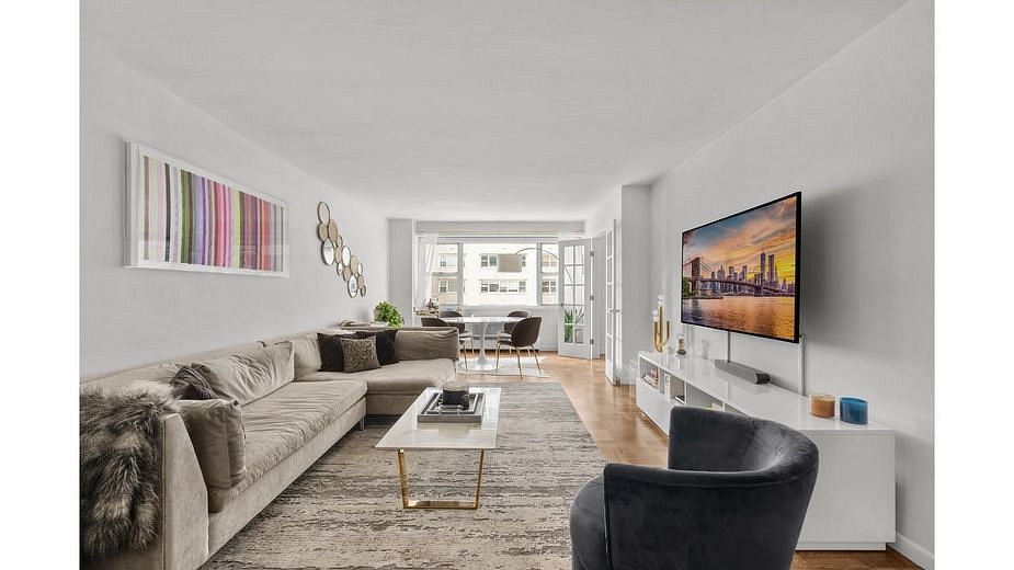 79 West 12th Street #5F