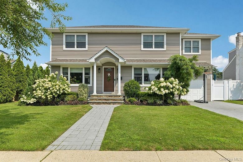 790 Garden Drive