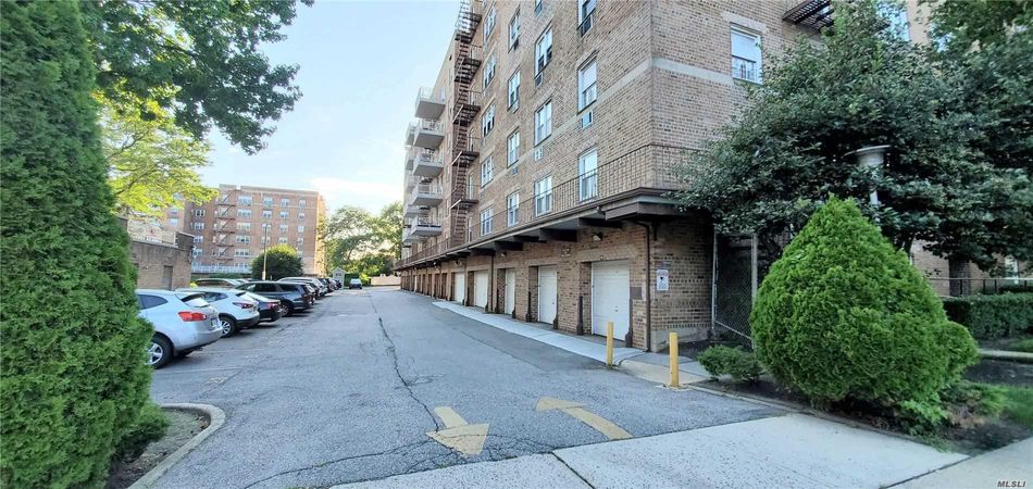 Image 1 of 24 for 87-10 149th Ave #1 D in Queens, Howard Beach, NY, 11414