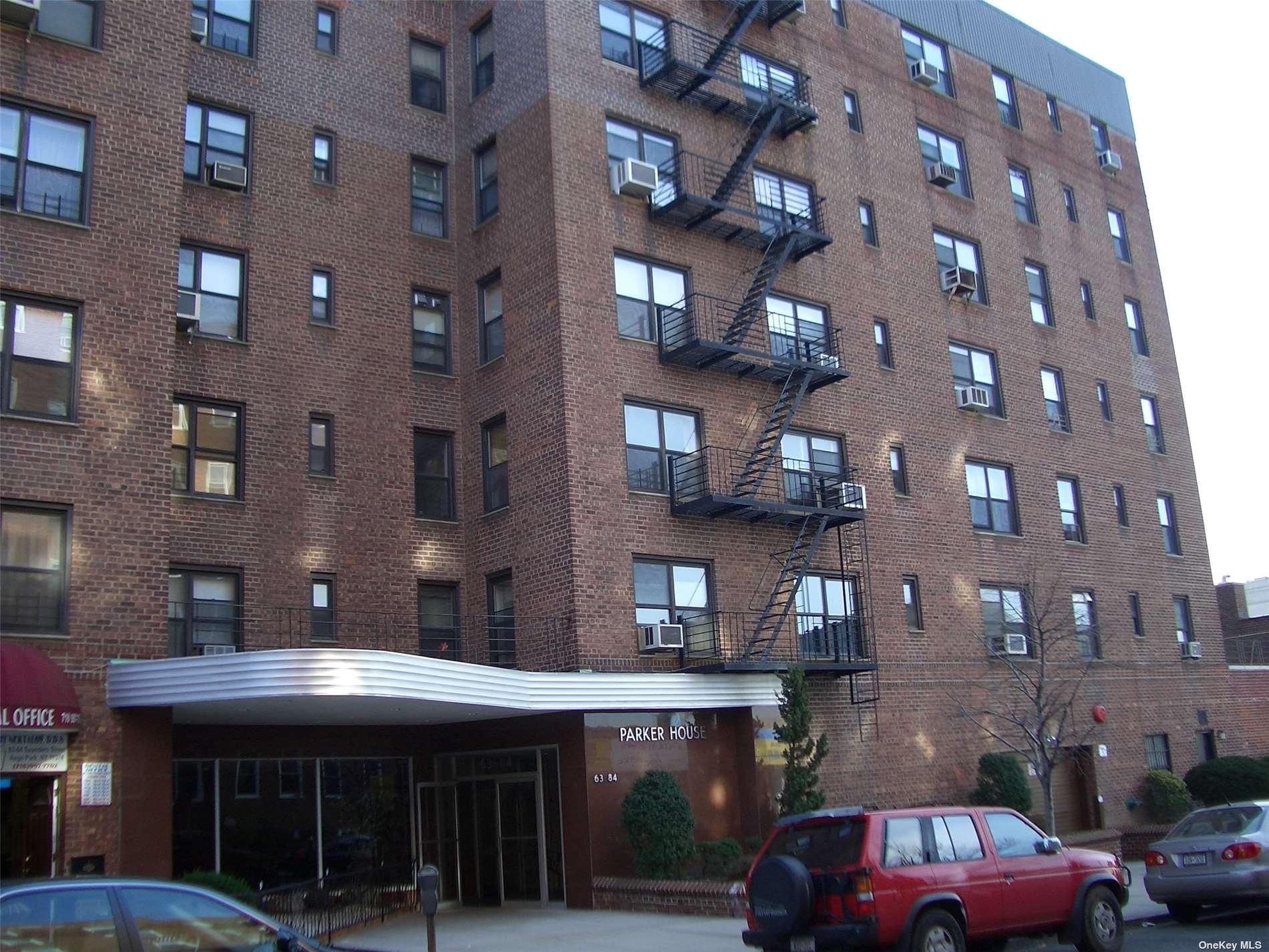 63-84 Saunders Street #2A in Queens, Rego Park, NY 11374
