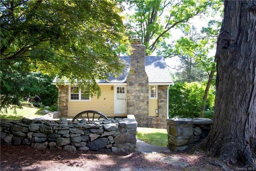 Image 1 of 26 for 1181 Hardscrabble Road in Westchester, Chappaqua, NY, 10514