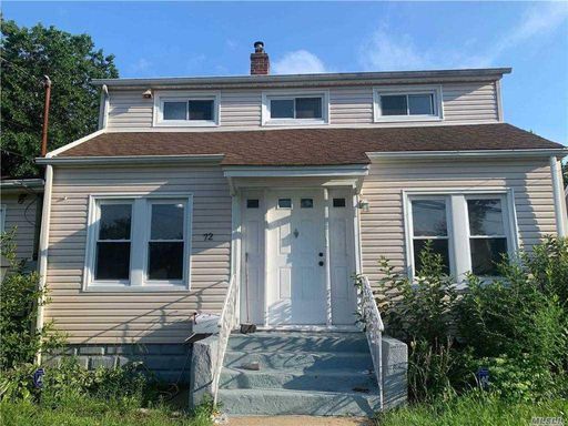 Image 1 of 11 for 72 Pleasant Ave in Long Island, Roosevelt, NY, 11575