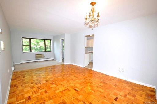 Image 1 of 33 for 505 Central Avenue #821 in Westchester, White Plains, NY, 10606