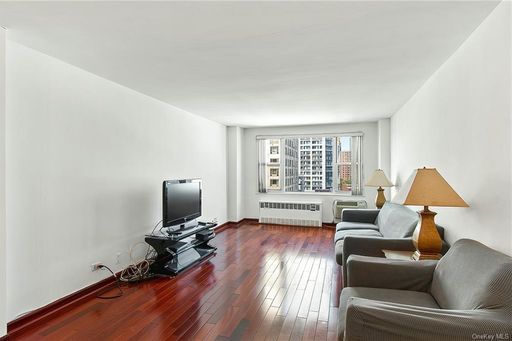 Image 1 of 19 for 1270 5th Avenue #11B in Manhattan, New York, NY, 10029