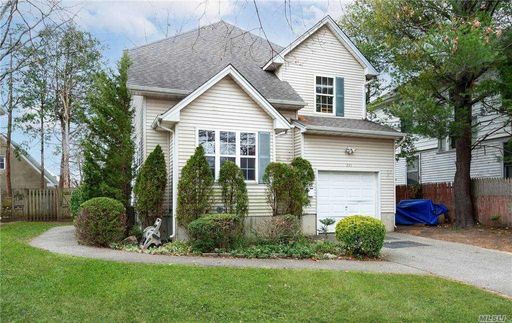 Image 1 of 21 for 235 Linden Avenue in Long Island, Westbury, NY, 11590