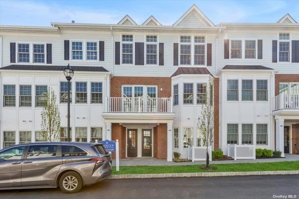 Image 1 of 24 for 1601 Mill Creek N #1601 in Long Island, Roslyn, NY, 11576