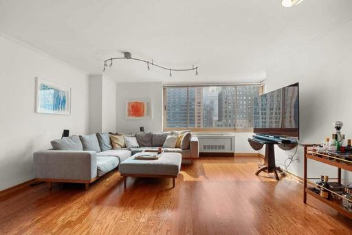 Image 1 of 15 for 250 South End Avenue #10D in Manhattan, NEW YORK, NY, 10280