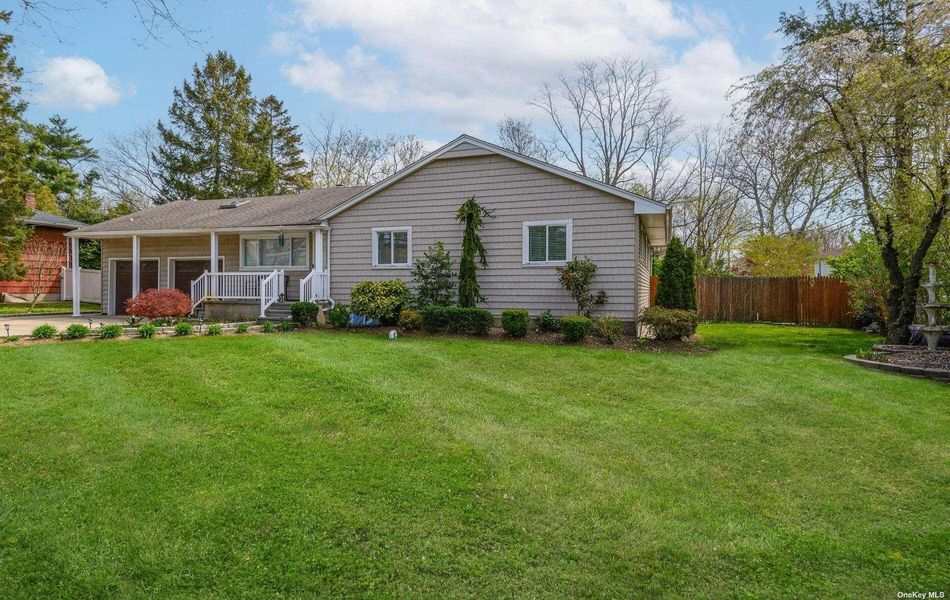 Image 1 of 26 for 709 Larkfield Road in Long Island, Commack, NY, 11725