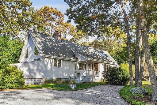 Image 1 of 14 for 40 Harbor View Dr in Long Island, East Hampton, NY, 11937
