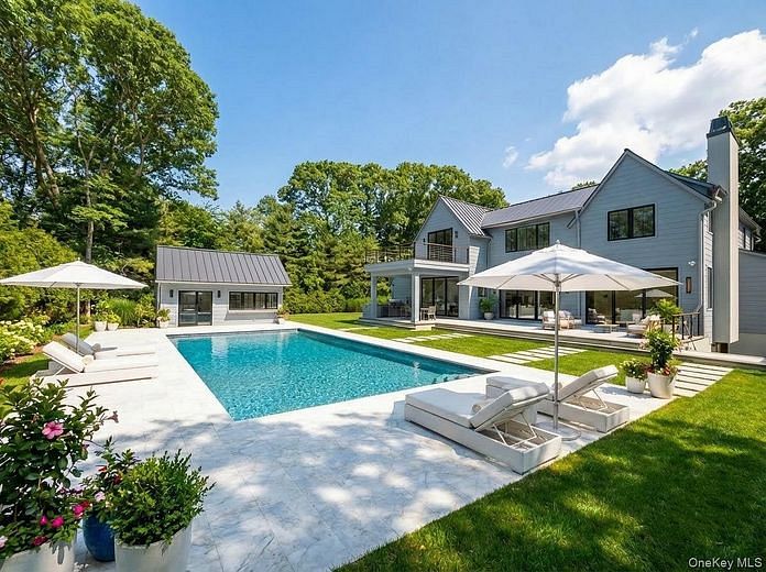 8 Ashwood Court