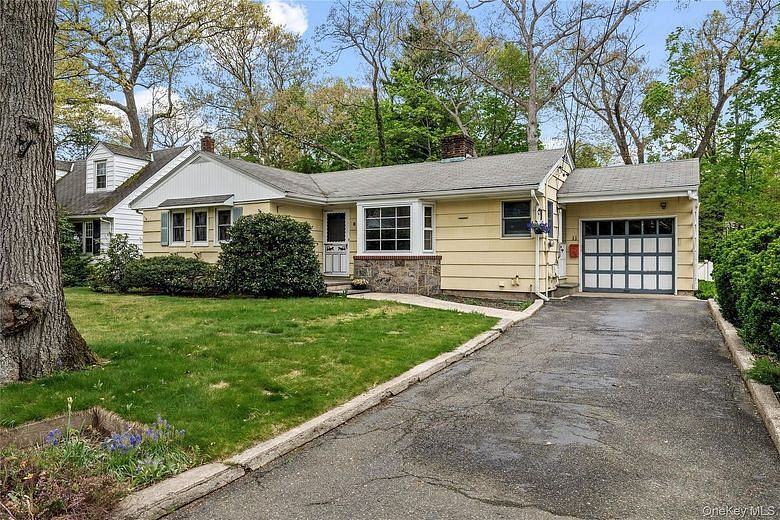 8 Birch Drive