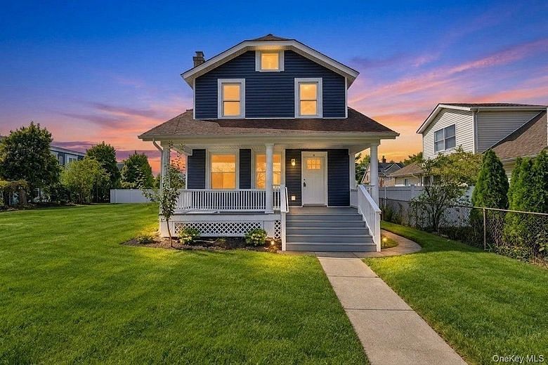 8 Burchell Boulevard
