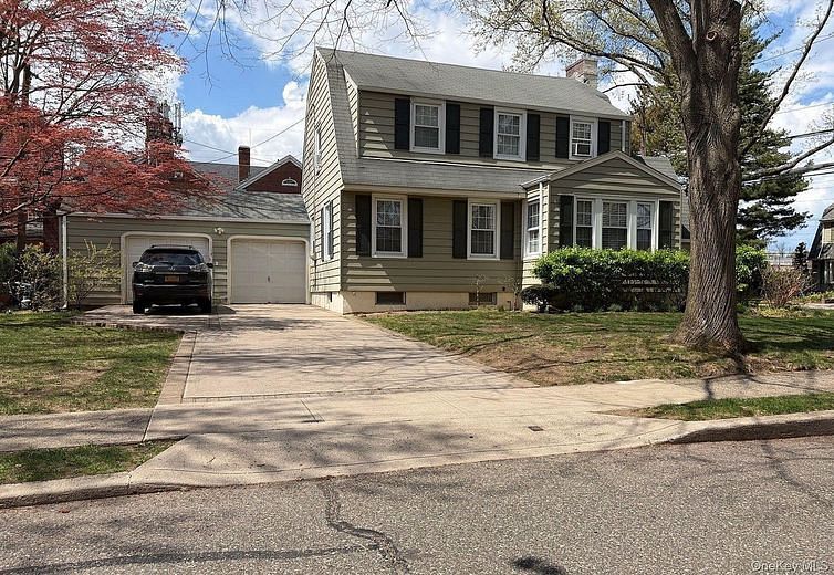 8 Chester Avenue