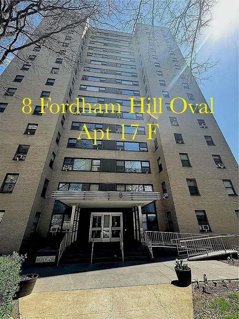 8 Fordham Hill Oval #17F