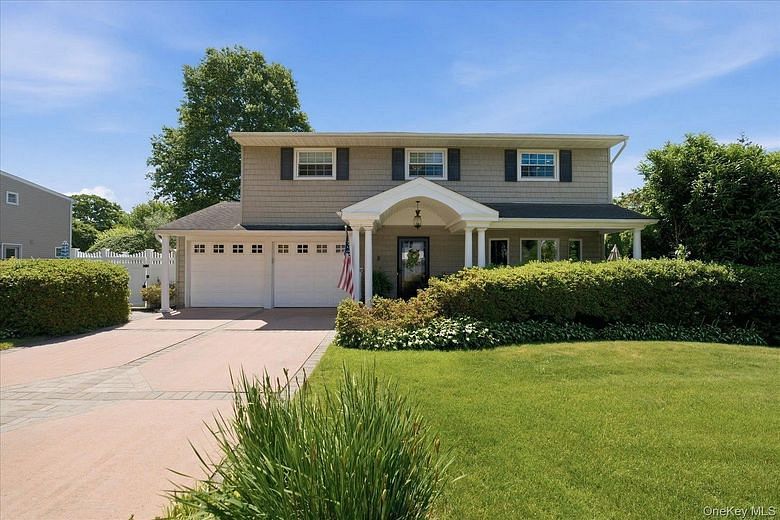 8 Griggs Drive