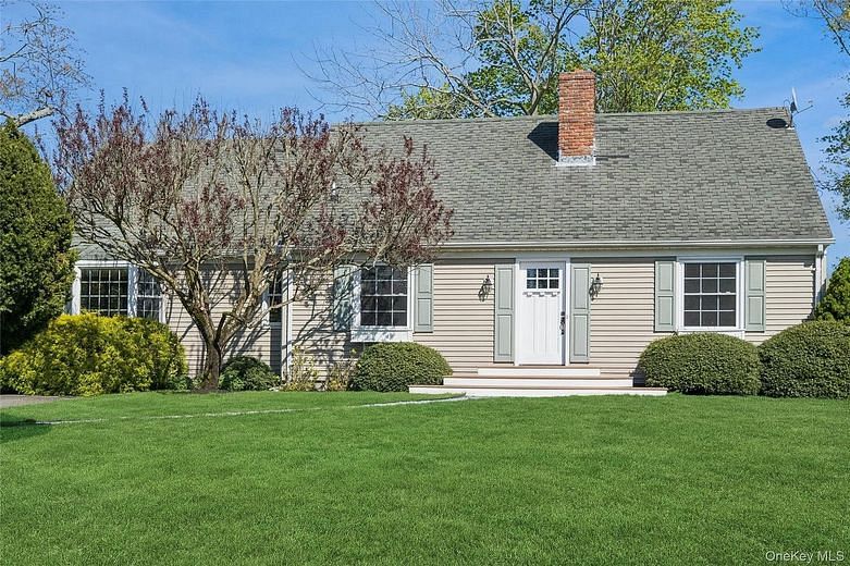 8 Ketcham Avenue