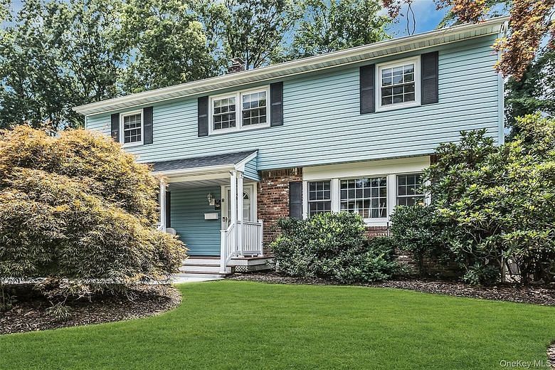 8 Lenmore Drive