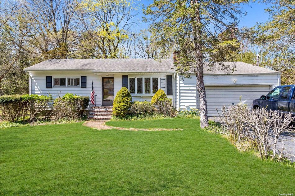 Image 1 of 23 for 8 Sheffield Lane in Long Island, Northport, NY, 11768