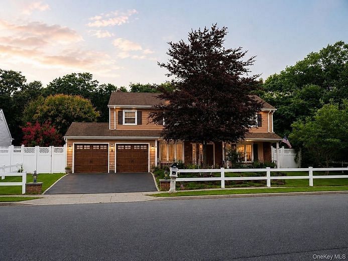 8 Singingwood Drive