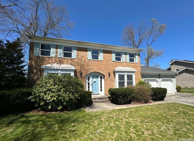 Image 1 of 24 for 8 Timber Ridge Drive in Long Island, Commack, NY, 11725