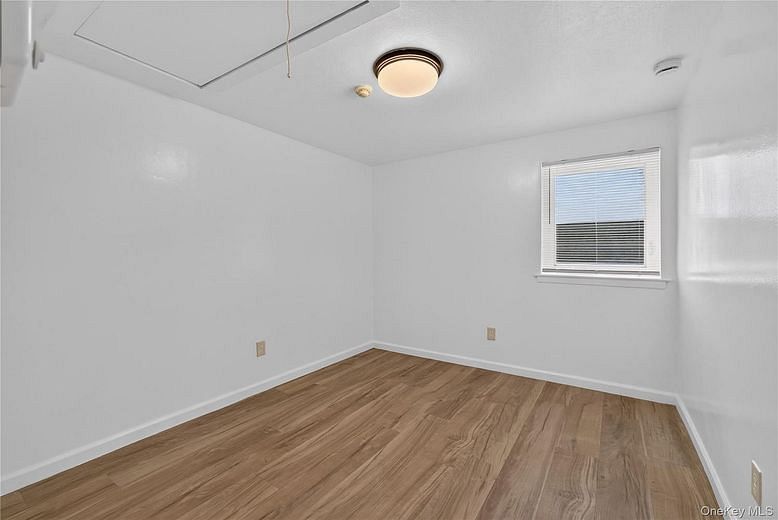 8 Valley Forge Court