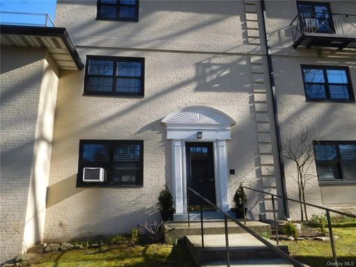 Image 1 of 22 for 8 Whitehall Road #1 in Westchester, Eastchester, NY, 10709