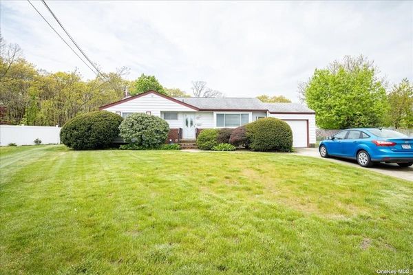 Image 1 of 18 for 8 Yew in Long Island, Brentwood, NY, 11717