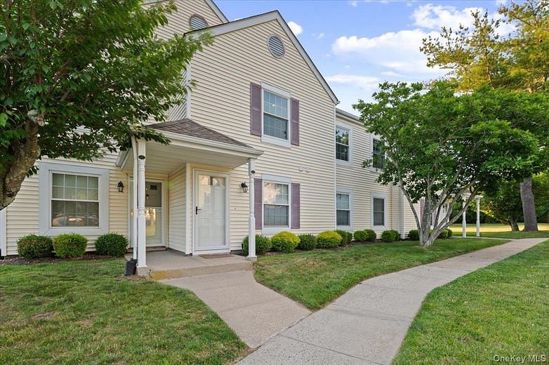 80 Fairview Circle