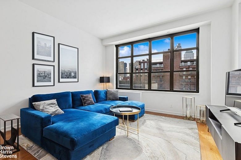 80 Metropolitan Avenue #4U