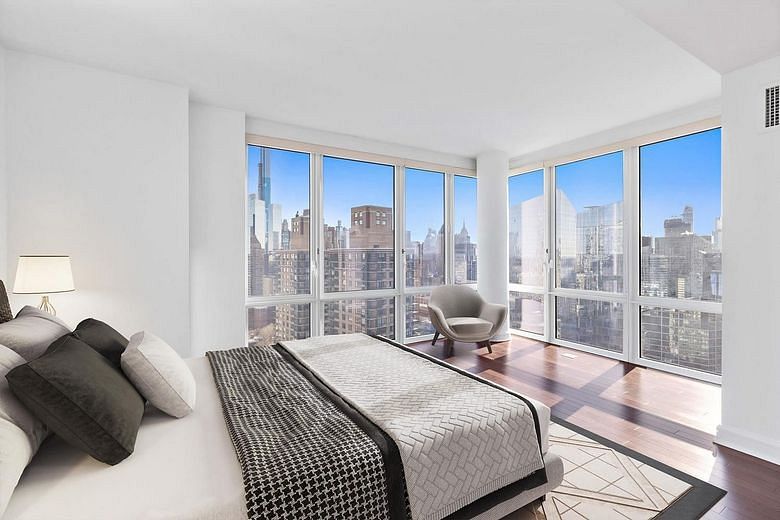 80 Riverside Boulevard #37B