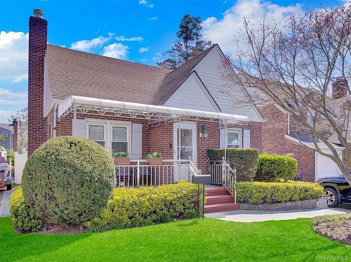 80 Wellington Road S