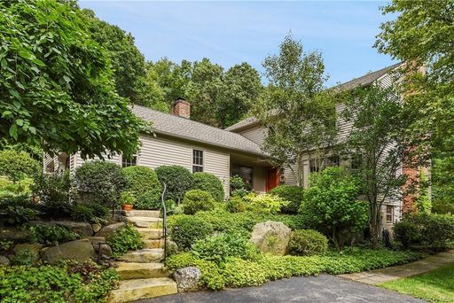 Image 1 of 34 for 47 Fox Run Road in Westchester, Pound Ridge, NY, 10576