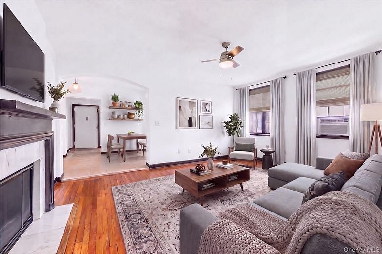 808 Bronx River Road #6C