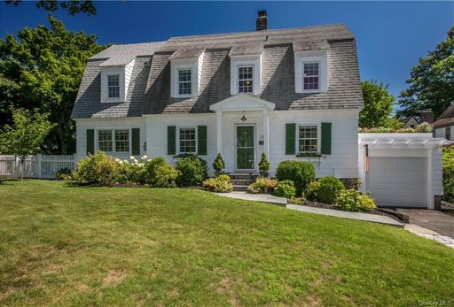 Image 1 of 29 for 288 Weaver Street in Westchester, Larchmont, NY, 10538