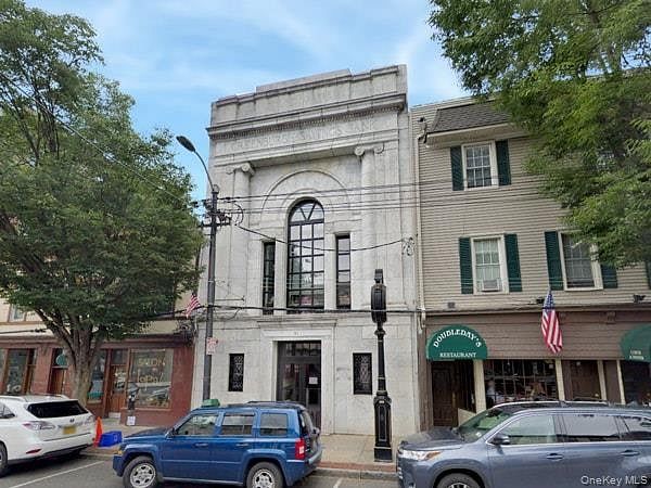 81 Main Street