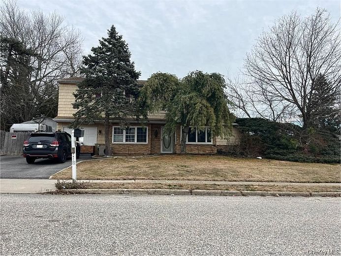 81 Miller Avenue