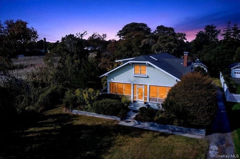81 Oak Road