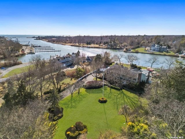 Image 1 of 33 for 81 Percy Williams Drive in Long Island, East Islip, NY, 11730