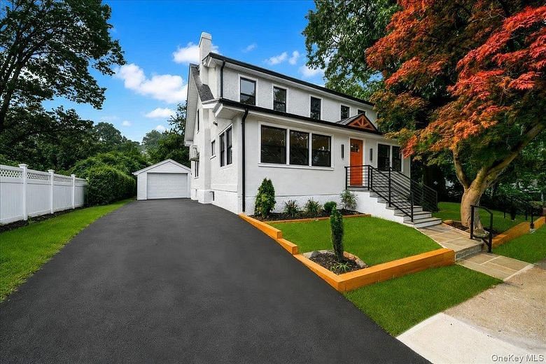 81 Ridge Road