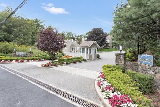 Image 1 of 36 for 81 Spring Pond Drive in Westchester, Ossining, NY, 10562